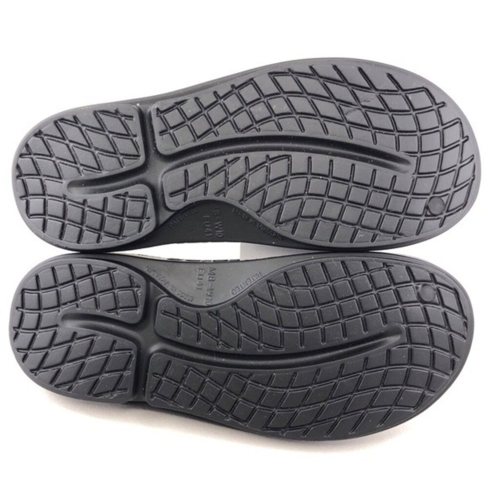 Oofos 'Oocloog' Clog Slides M8 - image 7